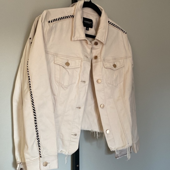 Liverpool los Angeles Denim Trucker Jacket - Picture 7 of 13
